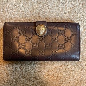 Gucci wallet authentic